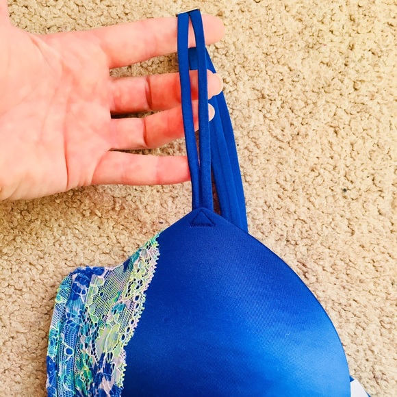 PINK VICTORIA’S SECRET Heartbreaker Plunge Push Up - Picture 6 of 7